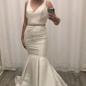 Justin Alexander Sincerity Mermaid Wedding Dress